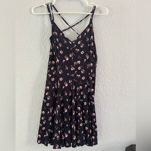 American Eagle Floral flowy mini dress size 4
